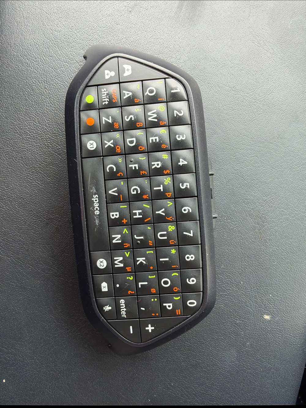 Xbox One Chatpad + Chat Headset (plugs directly into Chatpad)